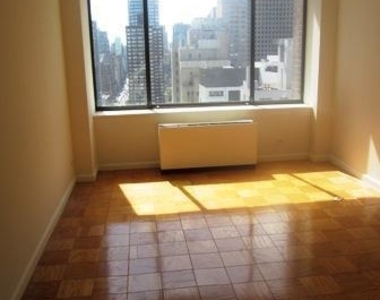 E 58 St. - Photo Thumbnail 1