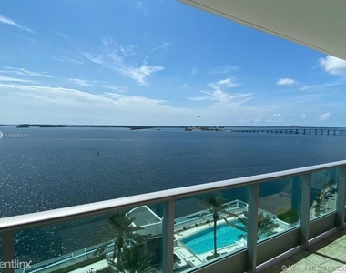 1331 Brickell Bay Dr - Photo Thumbnail 8