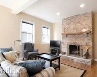 617 W Drummond Pl # 2aw - Photo Thumbnail 4