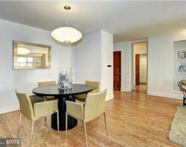 1077 30th St Nw #308 - Photo Thumbnail 4