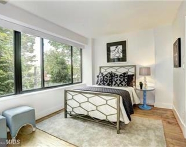 1077 30th St Nw #308 - Photo Thumbnail 5