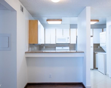 11735 Dorothy St Apt 101 - Photo Thumbnail 4