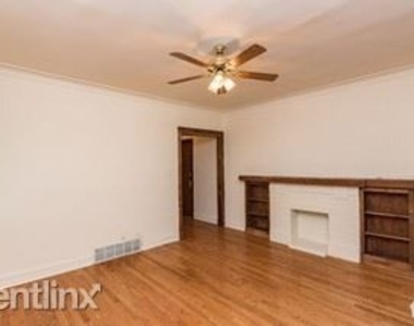 1535 W Addison St 1 - Photo Thumbnail 9