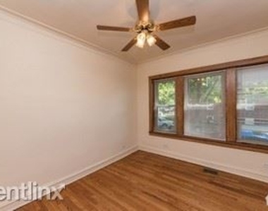 1535 W Addison St 1 - Photo Thumbnail 11