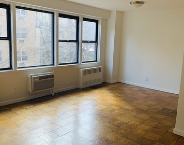 236 East 36th Street - Photo Thumbnail 1