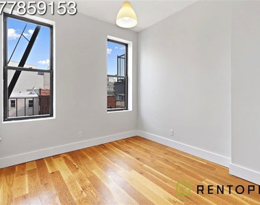 473 Grand Street - Photo Thumbnail 3