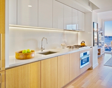 605 West 42nd Street - Photo Thumbnail 1