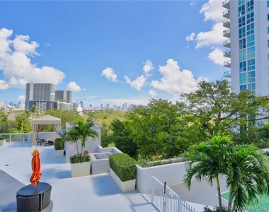 3000 Coral Way - Photo Thumbnail 23