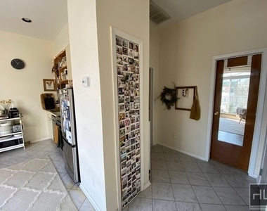 8020 6 Avenue - Photo Thumbnail 4