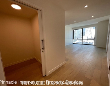 400 S. Broadway #1708 - Photo Thumbnail 5