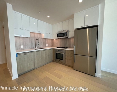 400 S. Broadway #1708 - Photo Thumbnail 2