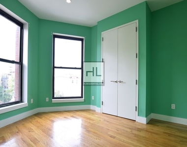 474 Lafayette Avenue - Photo Thumbnail 2