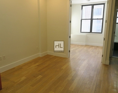 751 Dekalb Avenue - Photo Thumbnail 2