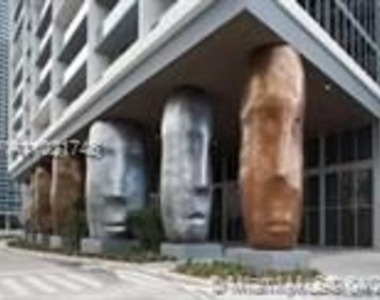 475 Brickell Ave - Photo Thumbnail 0