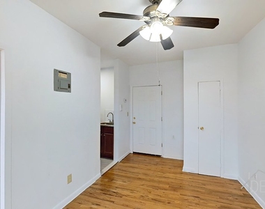 396 Prospect Place - Photo Thumbnail 2