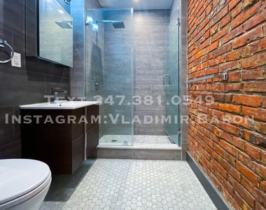 921 Washington Avenue - Photo Thumbnail 8