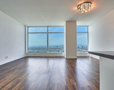 900 W Olympic Blvd Unit 34h - Photo Thumbnail 1