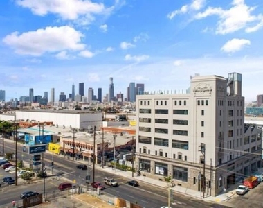 691 Mill St Apt 310 # # - Photo Thumbnail 5