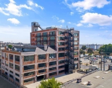 691 Mill St Apt 310 # # - Photo Thumbnail 3