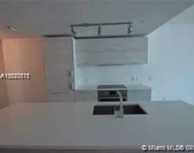 650 Ne 32nd St Unit 2306 - Photo Thumbnail 6