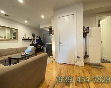 1552 Myrtle Avenue - Photo Thumbnail 5