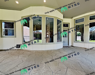 23514 Trophy Ln - Photo Thumbnail 24