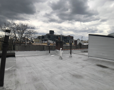 591 Franklin Avenue - Photo Thumbnail 8