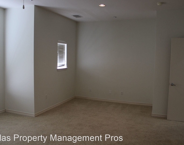 4330 Mckinney Ave. Building 3, Apt. 11 - Photo Thumbnail 32