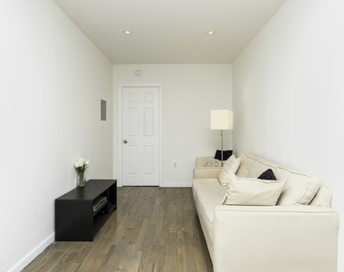 178 Meserole St #2R Brooklyn - Photo Thumbnail 0