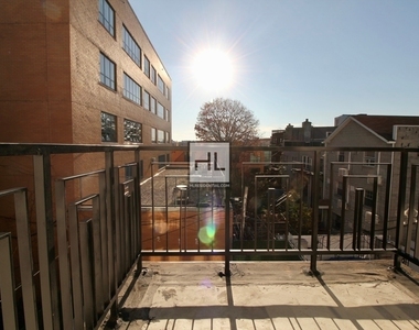 340 Irving Avenue - Photo Thumbnail 5