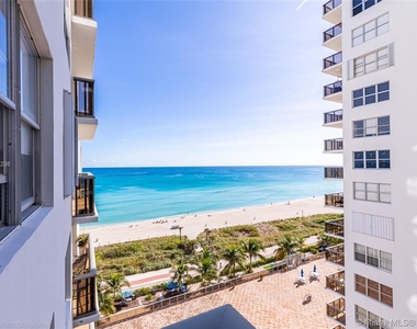 6039 Collins Ave Apt 1004 - Photo Thumbnail 2