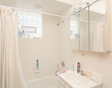 1242 W. Rosedale, Unit 2 - Photo Thumbnail 16