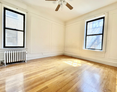 664 West 163rd Street - Photo Thumbnail 7