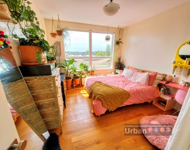 808 Myrtle Avenue - Photo Thumbnail 6