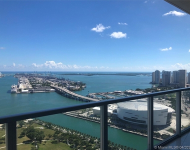 900 Biscayne Blvd - Photo Thumbnail 6