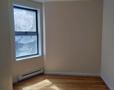 212 West 109th Street - Photo Thumbnail 6