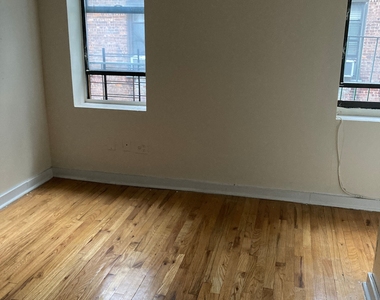 214 W 109th St Apt 4C - Photo Thumbnail 0