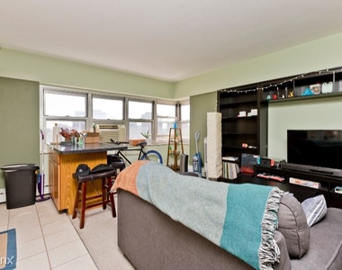 4960 N Marine Dr, Chicago Il 816 - Photo Thumbnail 7