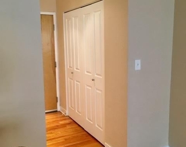 625 W Wrightwood Ave 315 - Photo Thumbnail 9