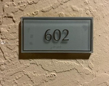 357 Almeria Ave # 602 - Photo Thumbnail 5