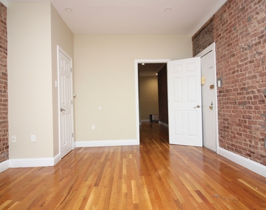 994 Bushwick Avenue - Photo Thumbnail 7