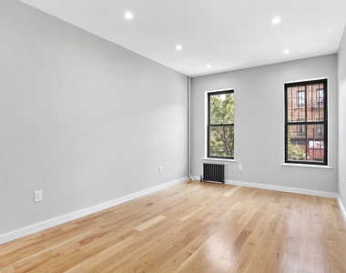 482 Tompkins Avenue #2D - Photo Thumbnail 1