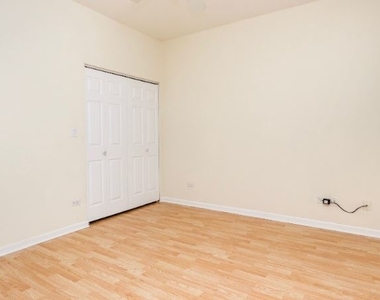 1627 N Clybourn Ave 2 - Photo Thumbnail 9