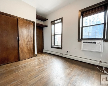 103 Essex Street - Photo Thumbnail 3