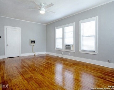 121 E Norwood Ct Apt 1 - Photo Thumbnail 1