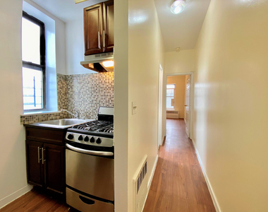 29 West 118th Street - Photo Thumbnail 1