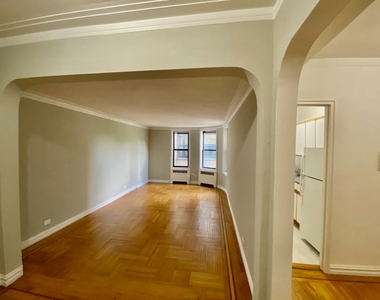 600 West 218th Street - Photo Thumbnail 1