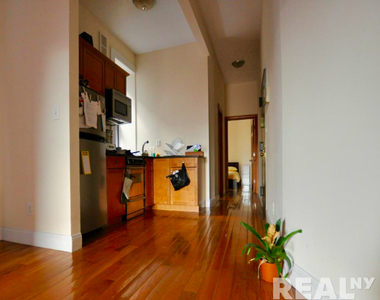 254 Broome Street - Photo Thumbnail 2