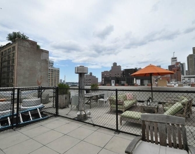 517 West 46th Street - Photo Thumbnail 7