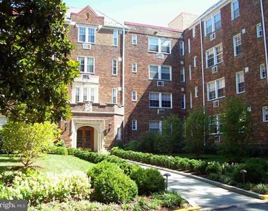 3051 Idaho Ave Nw #107 - Photo Thumbnail 2